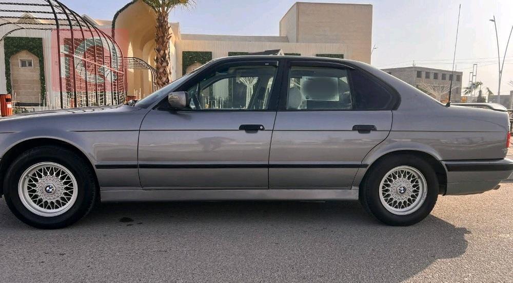 بي ام دبليو الفئة 5